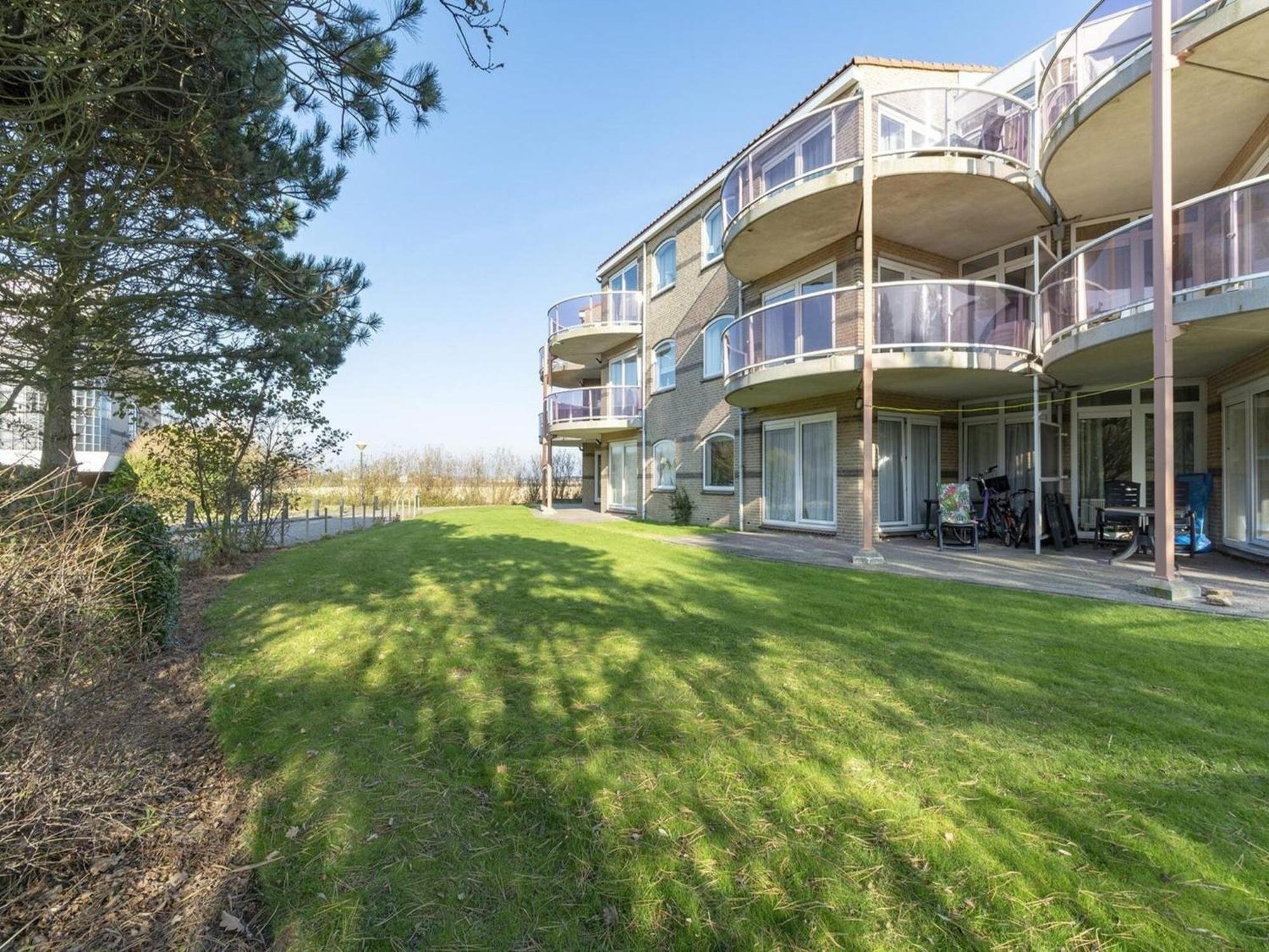 Stunning Apartment Near Sea By Belvilla Julianadorp Kültér fotó